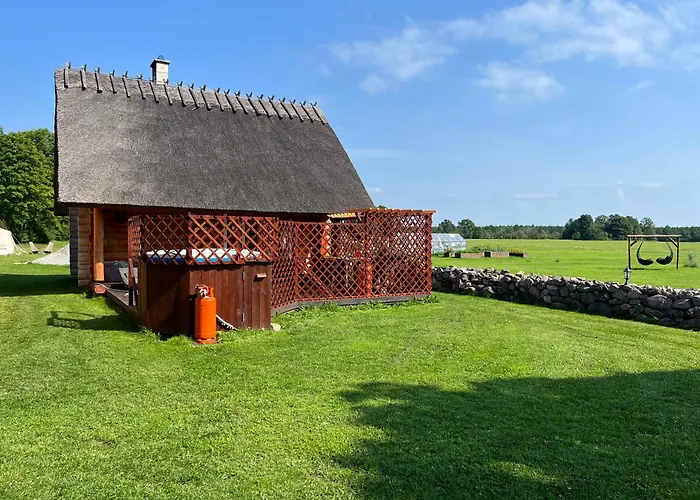 Juerivaerava Saunamaja