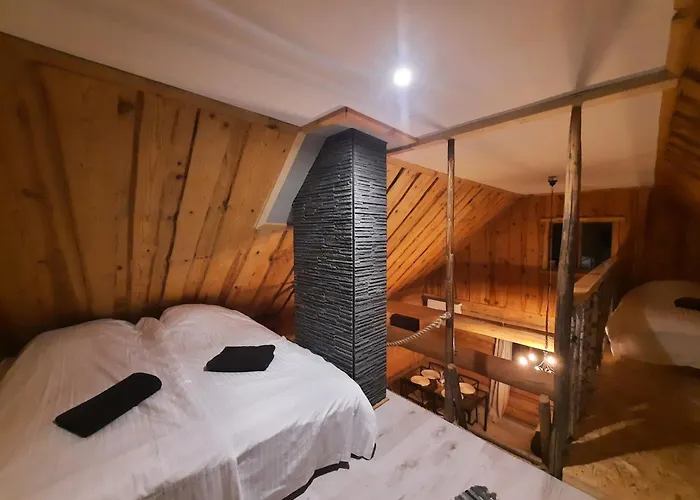 Juerivaerava Saunamaja * Kantsi